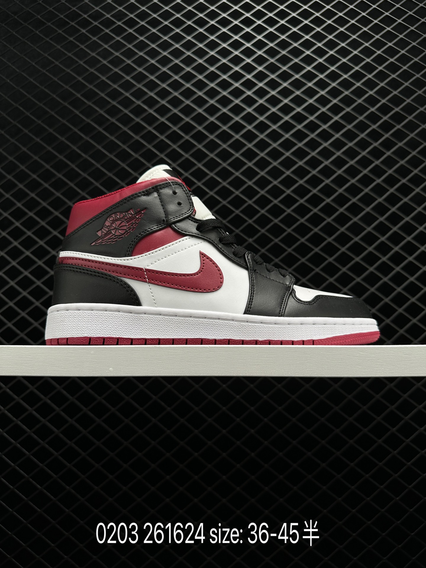 Air Jordan 1 Mid“Light Smoke Grey”